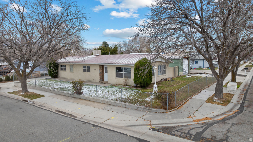 3827 W COUNTRY SQUIRE DR West Jordan, UT 84088