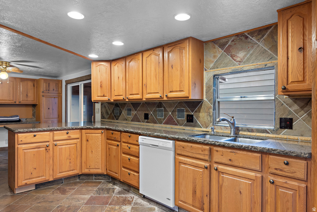 3827 W COUNTRY SQUIRE DR West Jordan, UT 84088