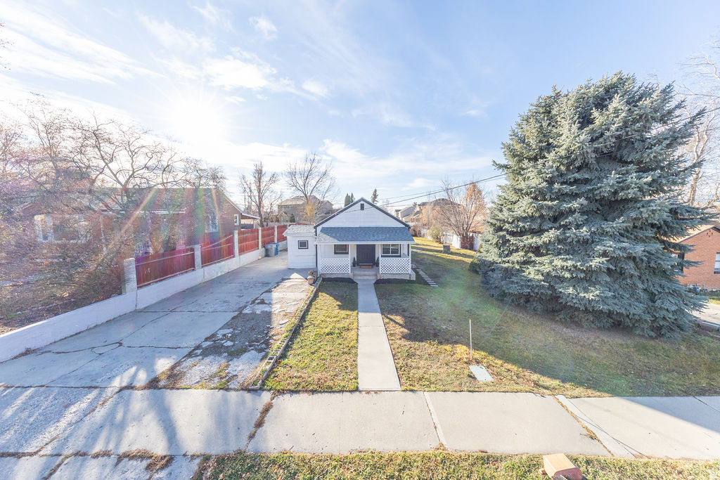 384 E 300 S Pleasant Grove, UT 84062