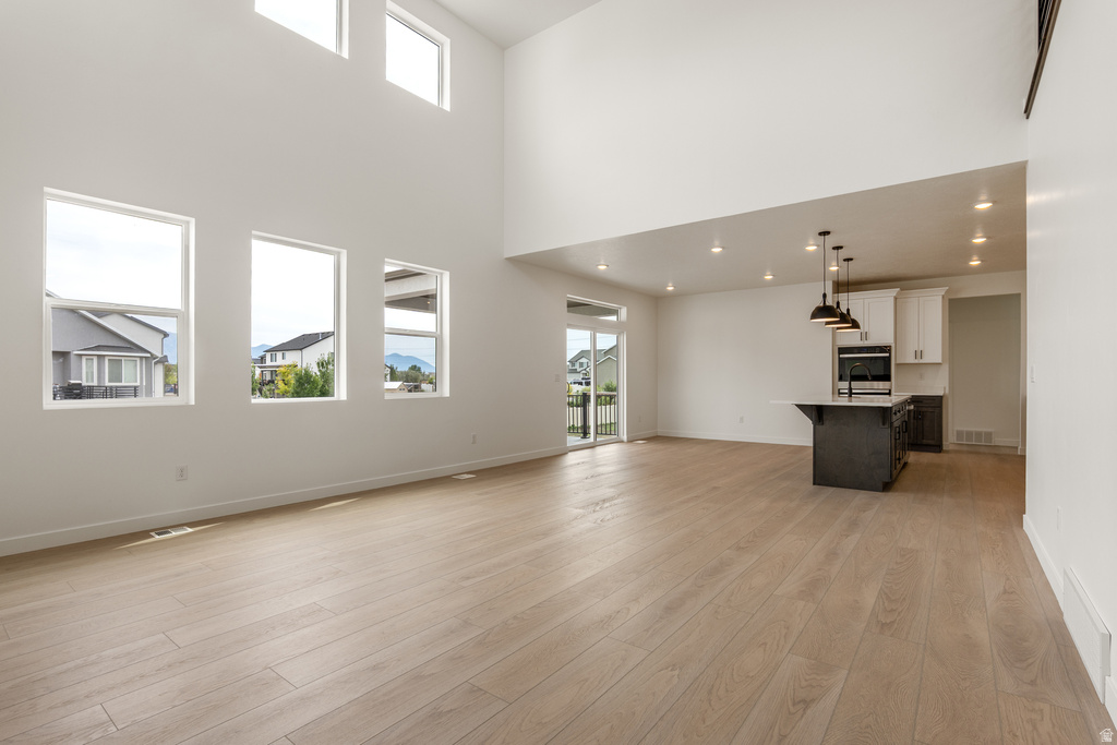 218 N HUSKER LN #5 Saratoga Springs, UT 84043