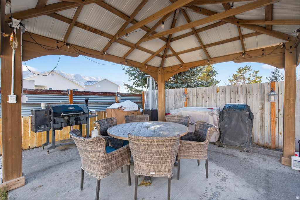 4072 N WHITE PINE RD Eagle Mountain, UT 84005