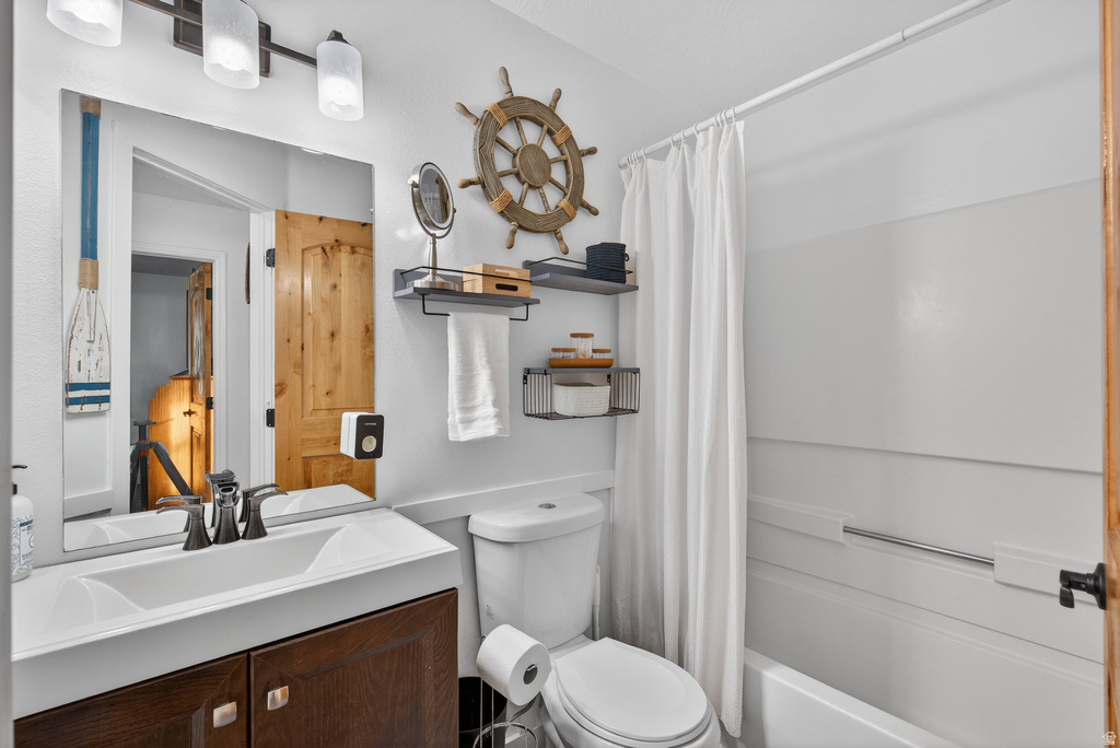 4072 N WHITE PINE RD Eagle Mountain, UT 84005