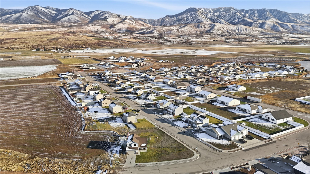 465 S CANYON DR Franklin, ID 83237