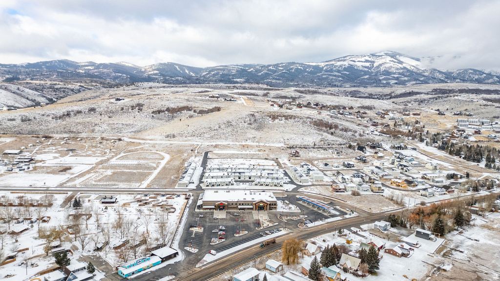 559 N BLUE LAKE ST Garden City, UT 84028