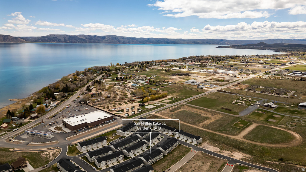 559 N BLUE LAKE ST Garden City, UT 84028