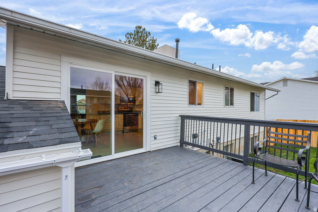 5762 S 4050 W Roy, UT 84067