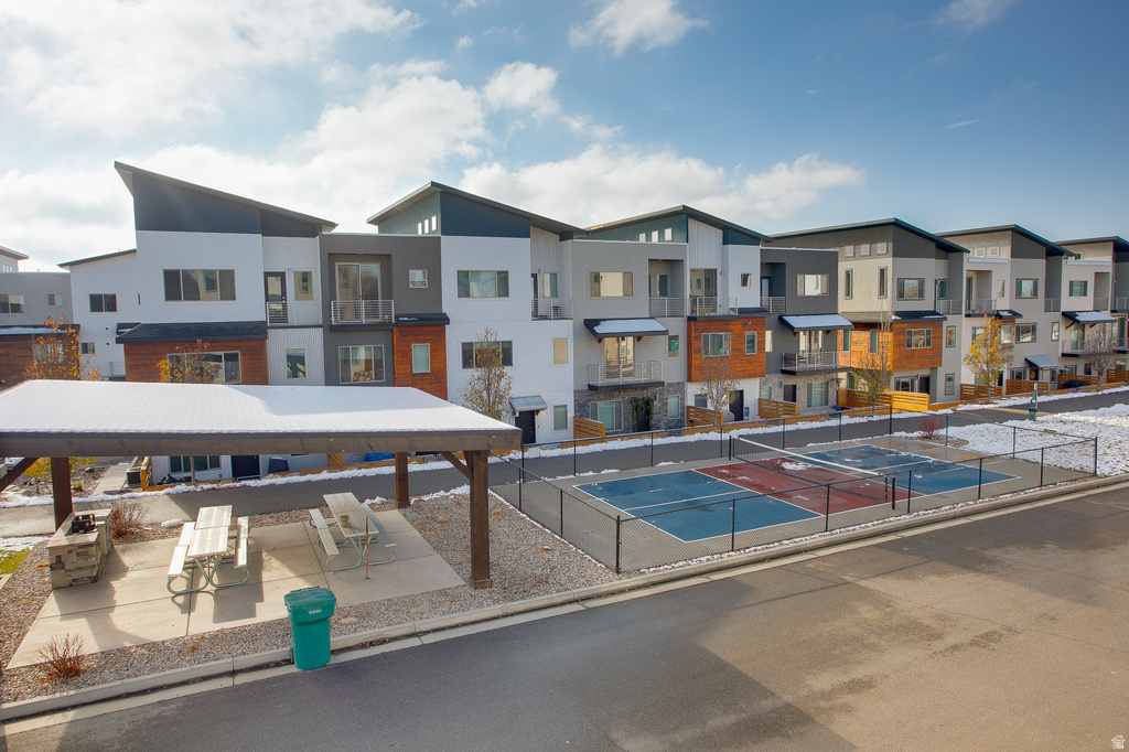 2233 N 475 W Layton, UT 84041