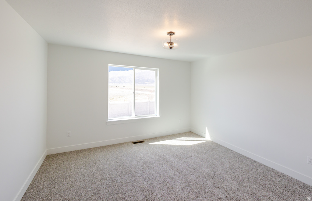 4463 N BROADSWORD LN #101 Eagle Mountain, UT 84005