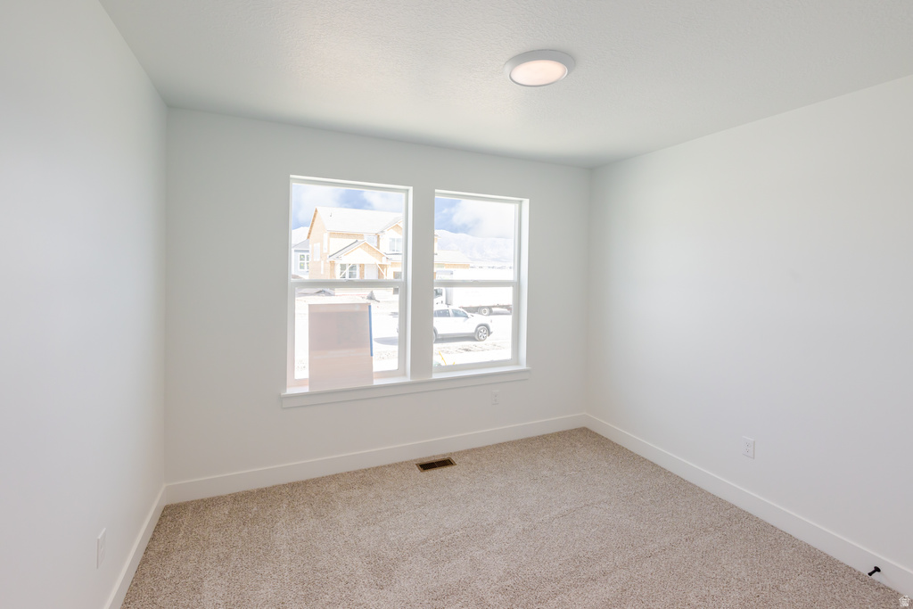 4463 N BROADSWORD LN #101 Eagle Mountain, UT 84005