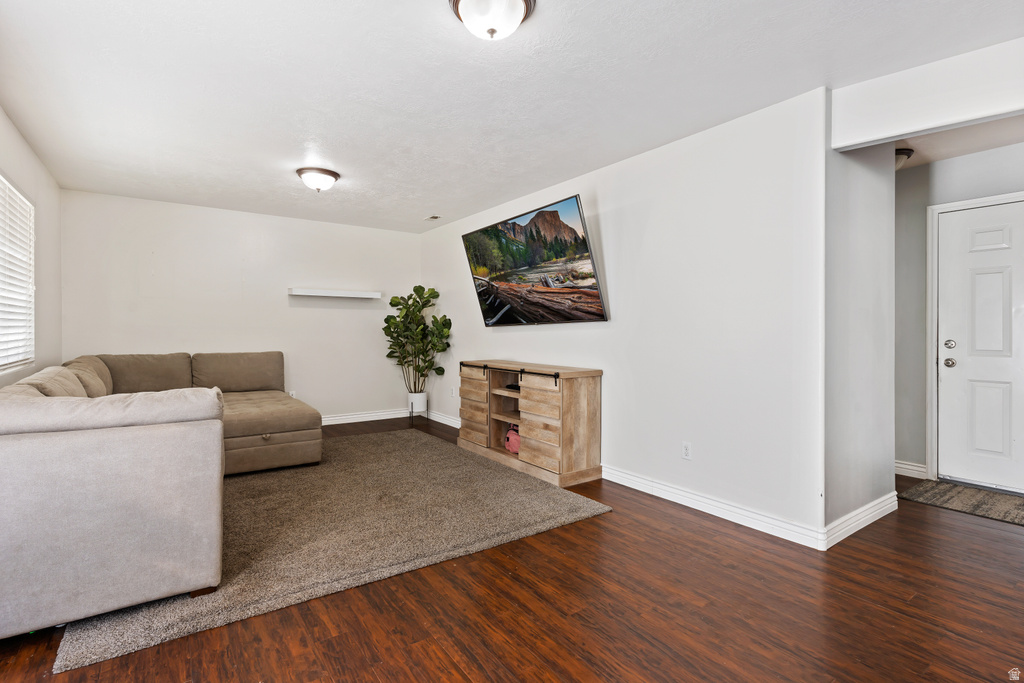 2083 W 2220 N Clinton, UT 84015