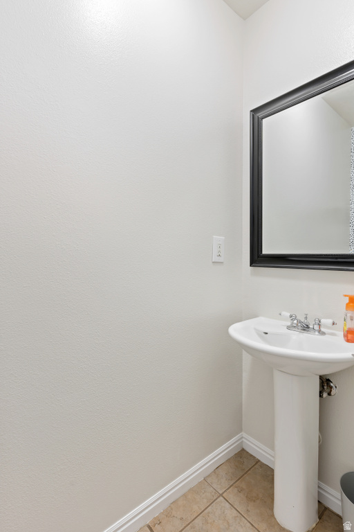 2083 W 2220 N Clinton, UT 84015