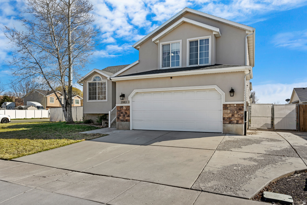 2083 W 2220 N Clinton, UT 84015