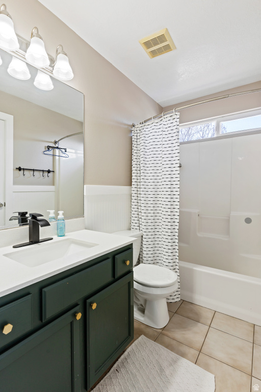 2083 W 2220 N Clinton, UT 84015