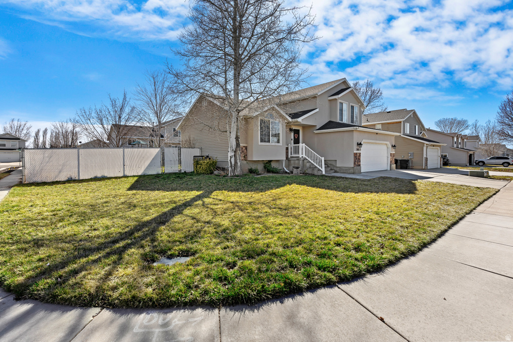 2083 W 2220 N Clinton, UT 84015