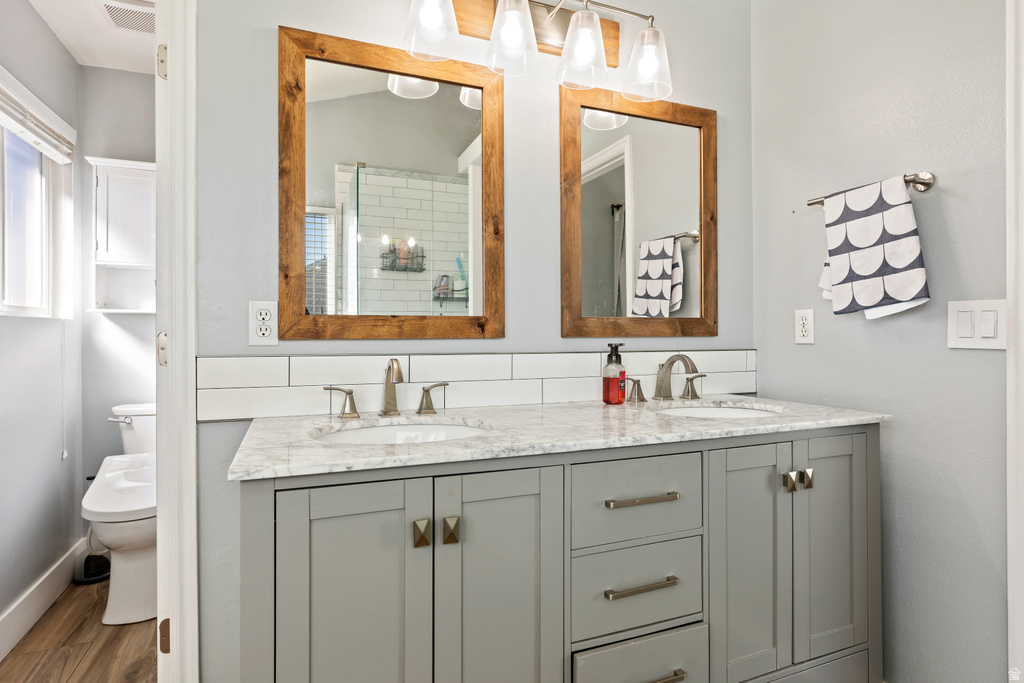 2083 W 2220 N Clinton, UT 84015