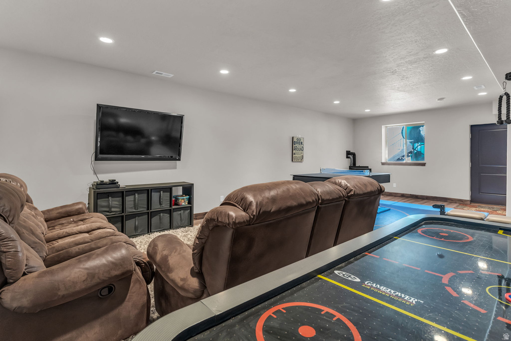 3700 S 1000 E Kamas, UT 84036