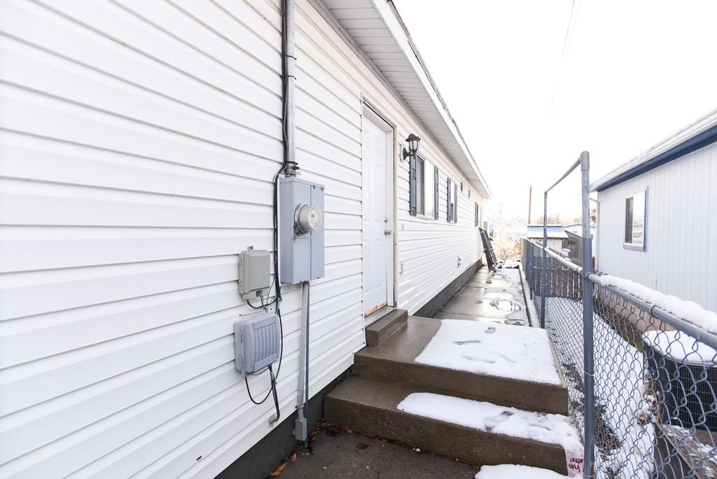 421 N 50 W Tooele, UT 84074