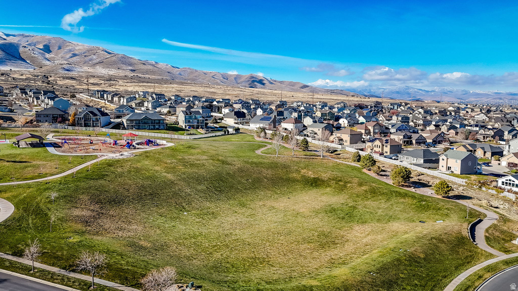 324 W WILLOW CREEK DR Saratoga Springs, UT 84045