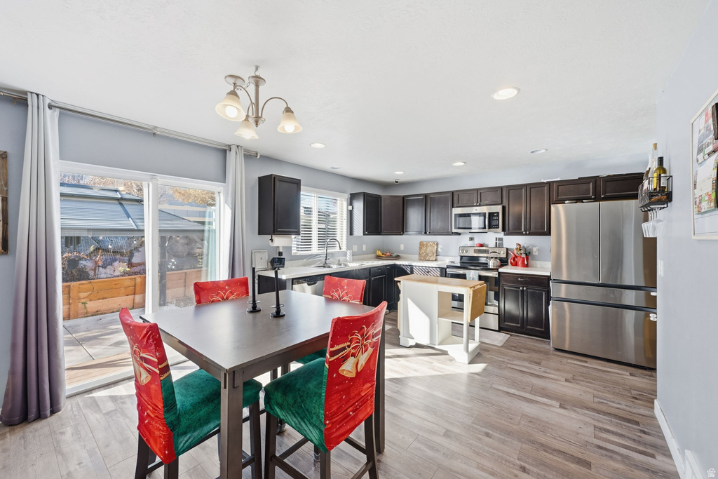 324 W WILLOW CREEK DR Saratoga Springs, UT 84045