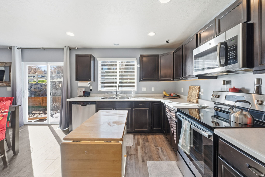 324 W WILLOW CREEK DR Saratoga Springs, UT 84045