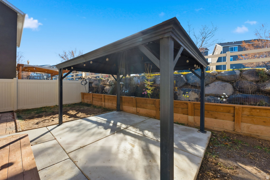 324 W WILLOW CREEK DR Saratoga Springs, UT 84045