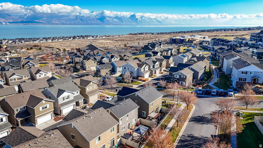 324 W WILLOW CREEK DR Saratoga Springs, UT 84045