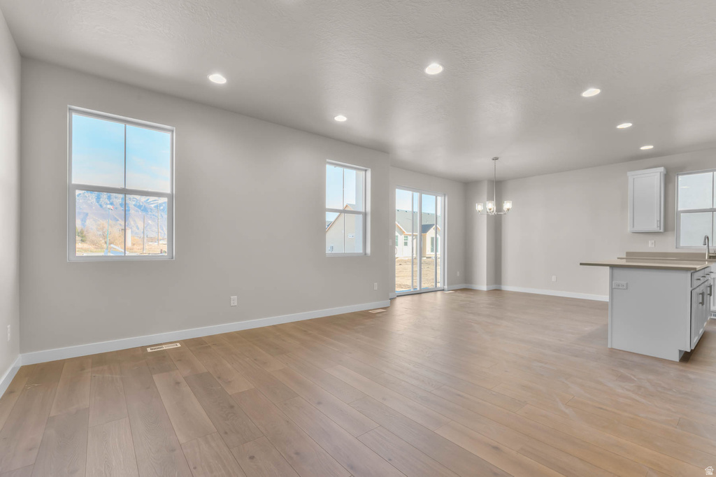 1562 N 3200 W Provo, UT 84601