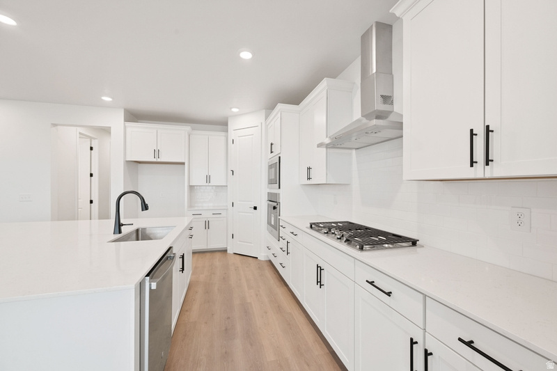 878 W BLACK TAIL ST #252 Saratoga Springs, UT 84045