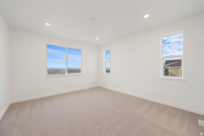 878 W BLACK TAIL ST #252 Saratoga Springs, UT 84045