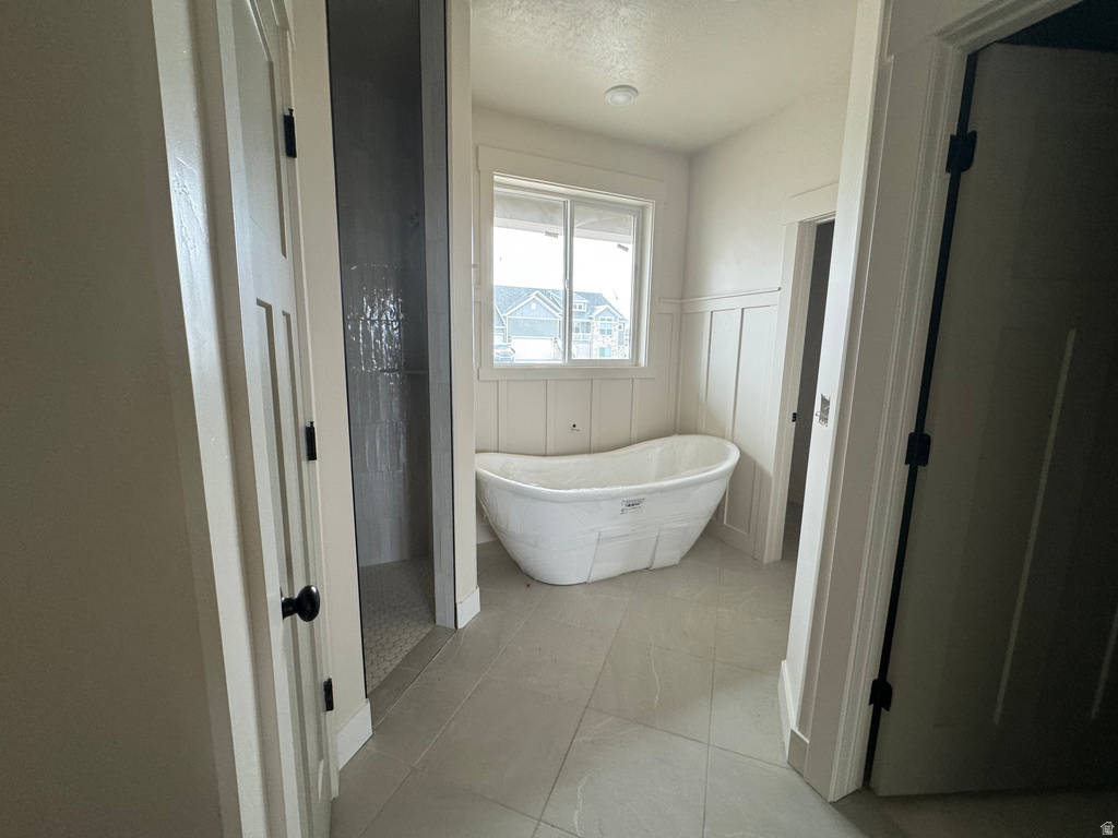 2524 W 2950 N Farr West, UT 84404