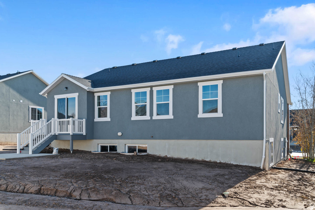 1306 W 2325 S Syracuse, UT 84075