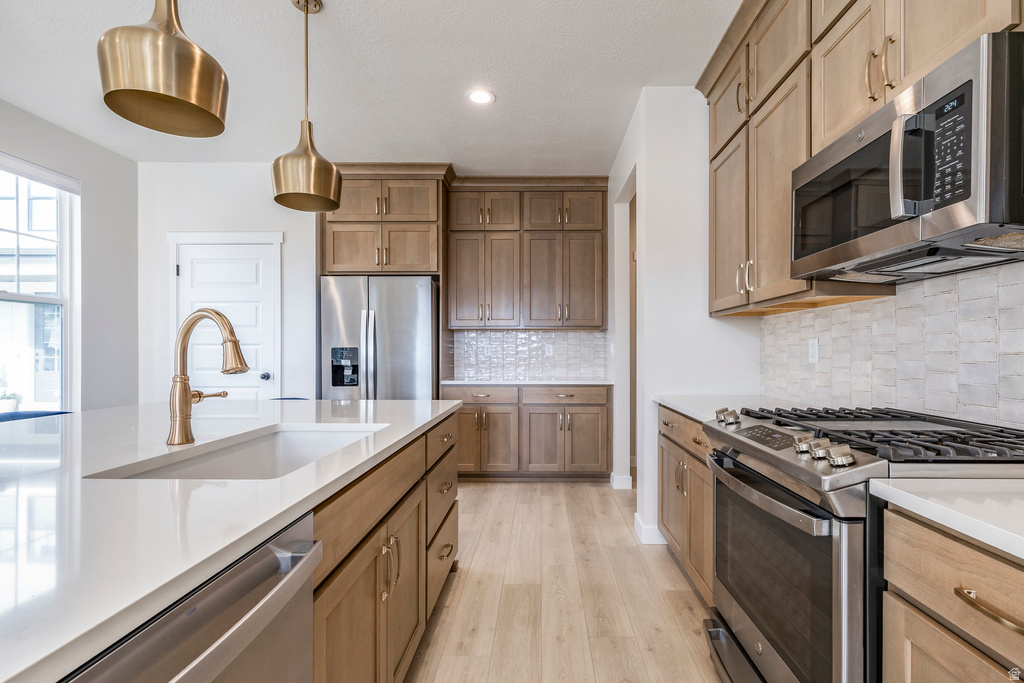 6712 W MIRAMAR ST South Jordan, UT 84009