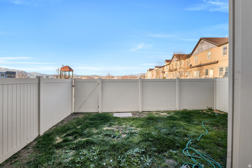 1607 N CATAGENA PARK WAY Saratoga Springs, UT 84045