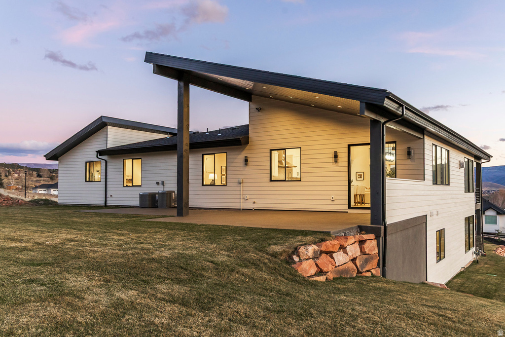 975 E MILL RD Heber City, UT 84032