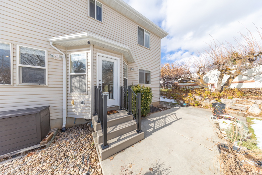 2902 N 700 E North Ogden, UT 84414