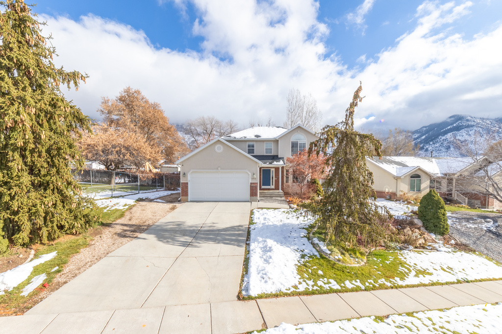 2902 N 700 E North Ogden, UT 84414