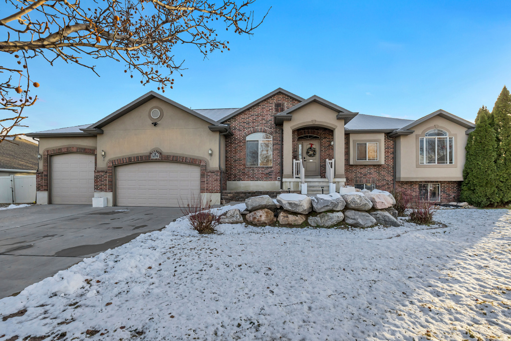 4579 W 3825 S West Haven, UT 84401