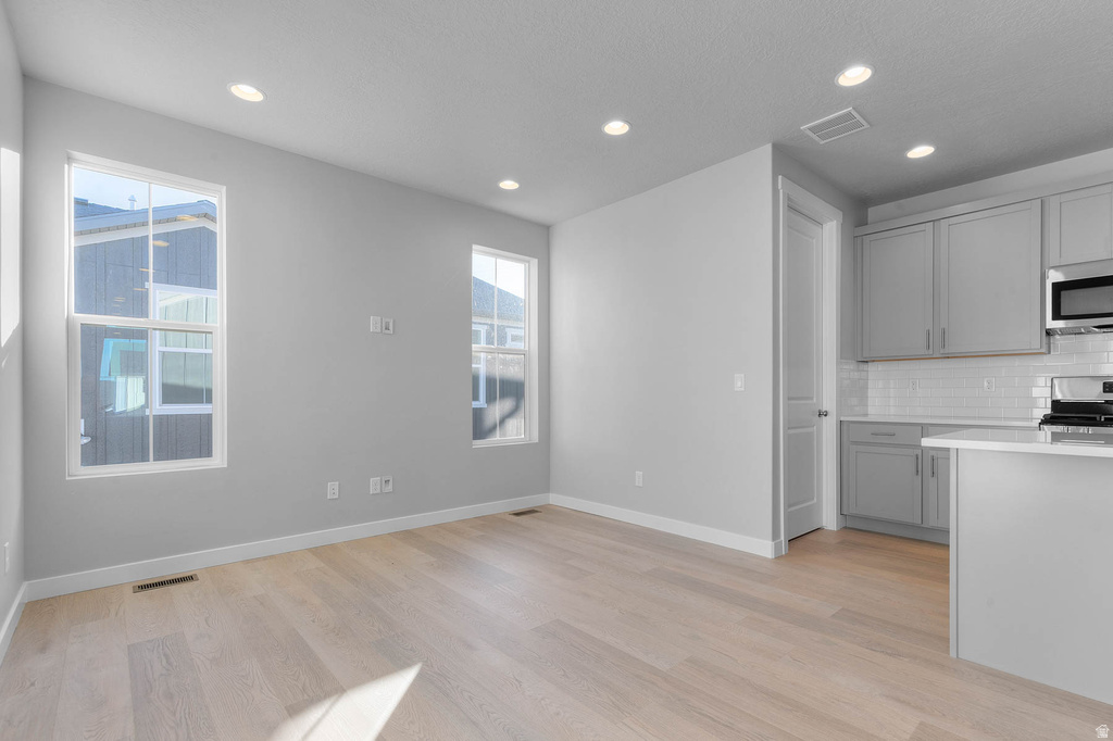 3963 W RED CLOVER DR Lehi, UT 84048