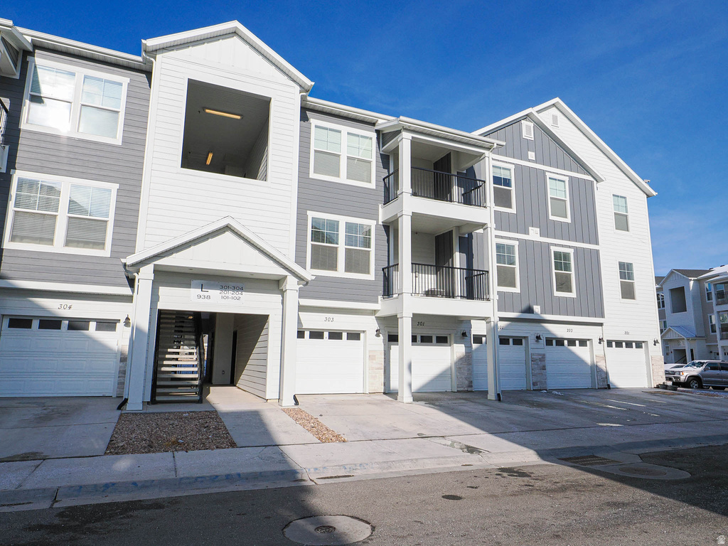 938 W Coral Charm Way #l203