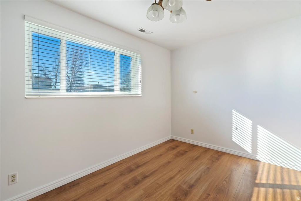 1091 E LARKSPUR DR Sandy, UT 84094