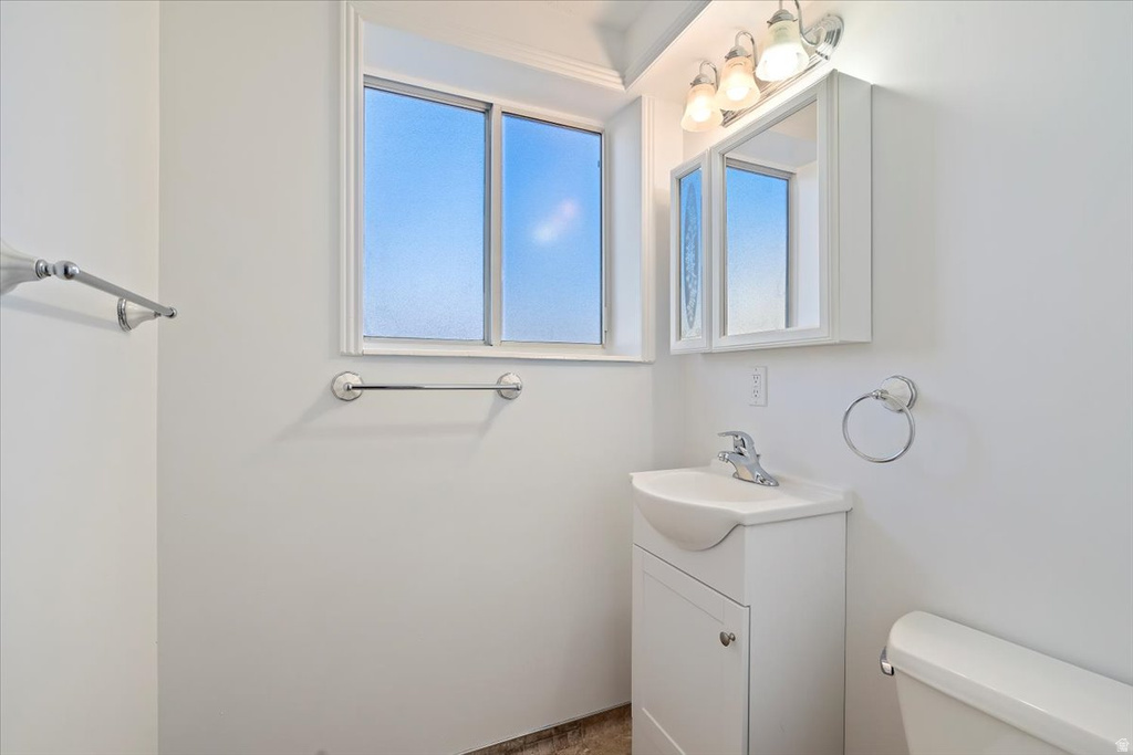 1091 E LARKSPUR DR Sandy, UT 84094