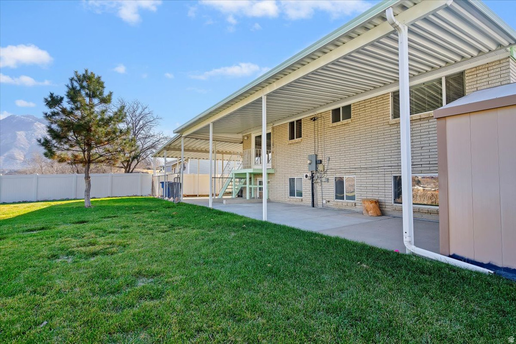 1091 E LARKSPUR DR Sandy, UT 84094