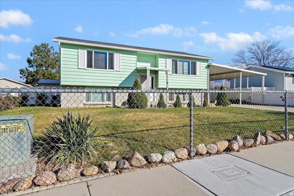 1091 E LARKSPUR DR Sandy, UT 84094