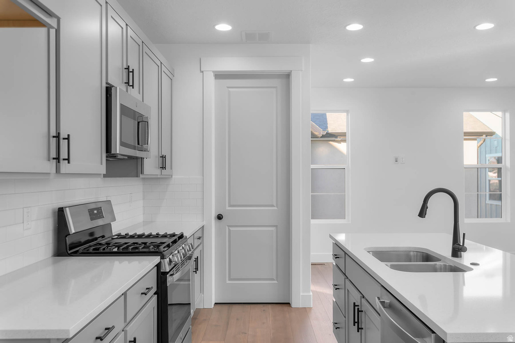 3976 W 2800 N Lehi, UT 84048