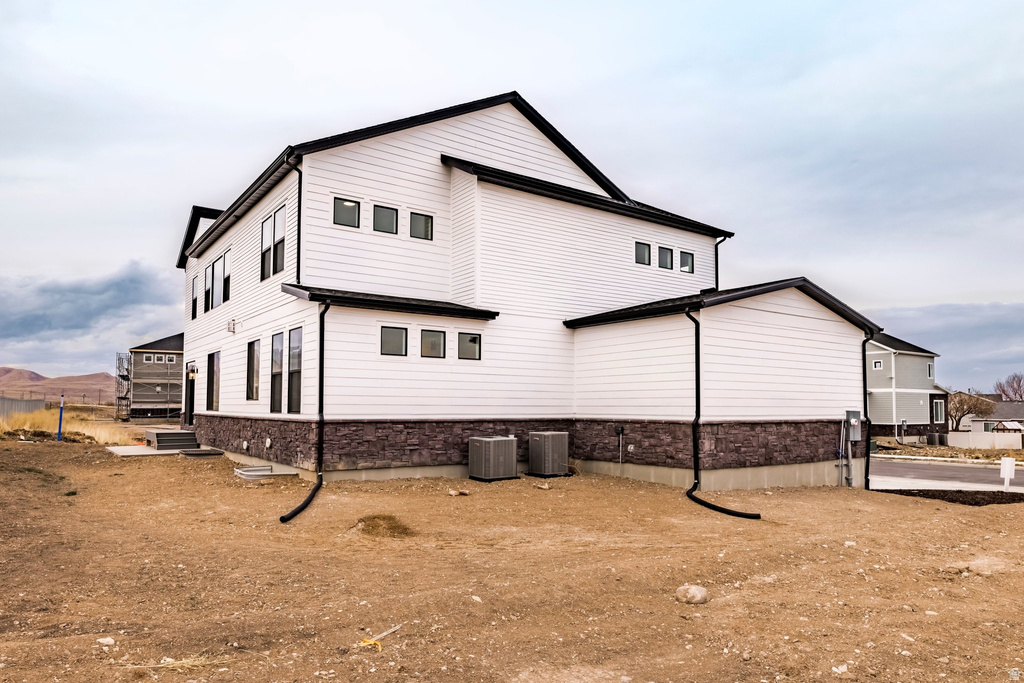 6763 W SMITHSON CIR #118 West Valley City, UT 84128