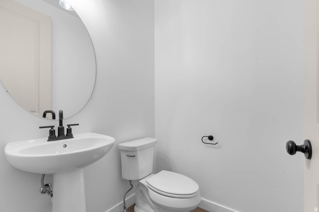 2332 N SUNMORE WAY Lehi, UT 84048