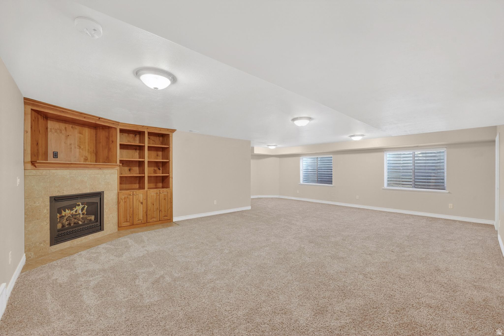 687 E 3420 N Lehi, UT 84043