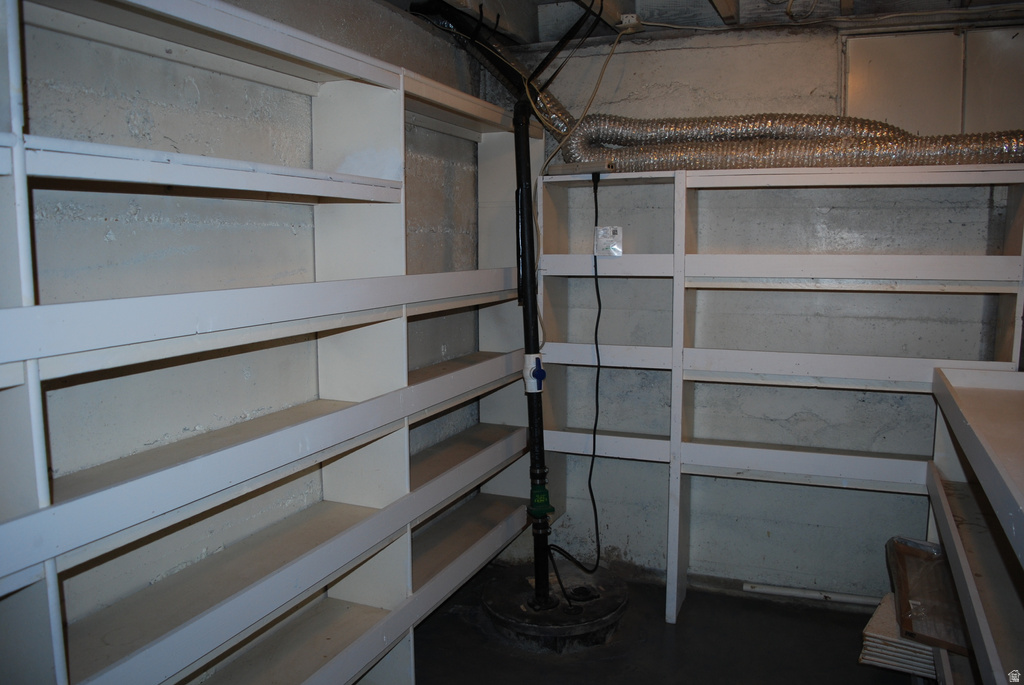 389 E MORGAN ST Layton, UT 84041