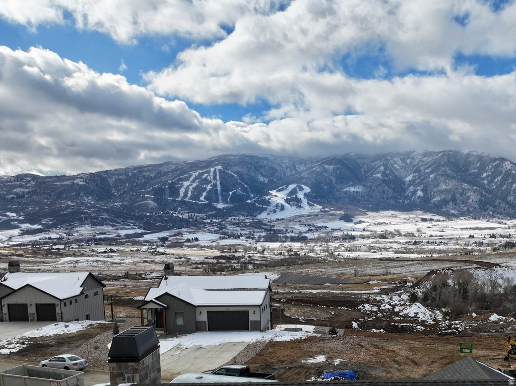 4634 N SEVEN BRIDGES RD #27 Eden, UT 84310