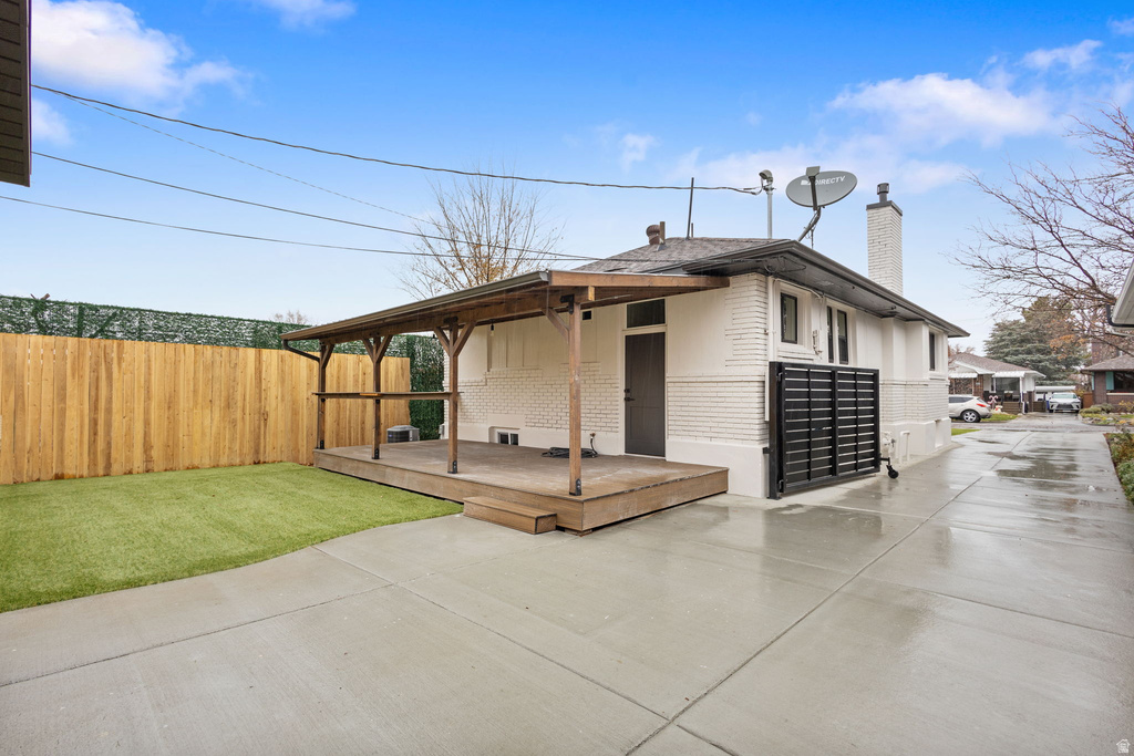 652 E MILTON AVE Salt Lake City, UT 84105